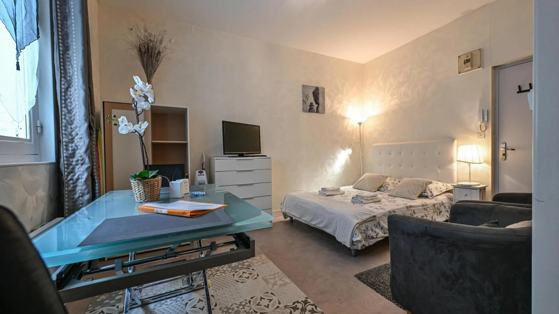 Sejour A La Source - Opera, Casino, Kiosque Apartment Vichy 0*,